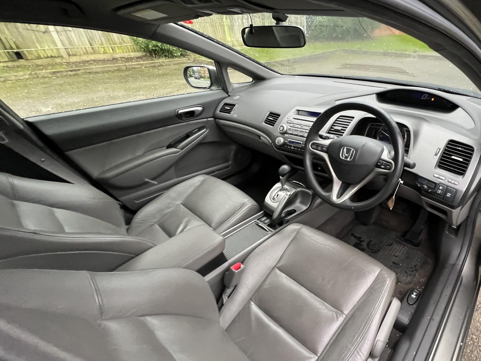 Honda Civic 1.3 IMA ES Saloon 4dr Petrol Hybrid Automatic (109 g/km, 93 bhp)